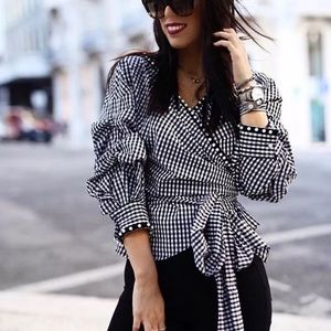 NWOT Zara Black and White Wrap Check Top